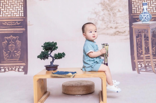 海拉尔宝宝几个月会认人 海拉尔宝宝几个月会认人